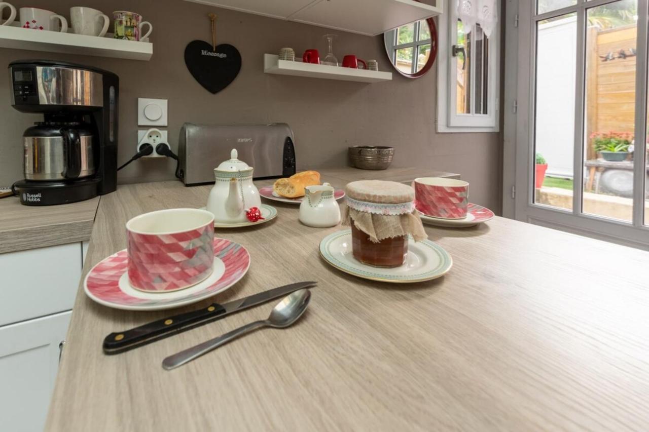 Furnished Apartment Near Palais De La Justice With 2 Bedrooms & A Garden Бордо Экстерьер фото